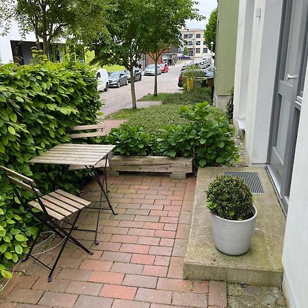 Ferienwohnung An Der Historischen Stadtmauer Rostock Bagian luar foto